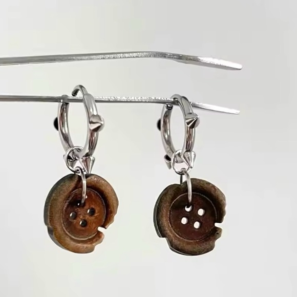 Bohemian Irregular Button Earrings for Women Korean Fashion Earrings - Picture 1 of 3